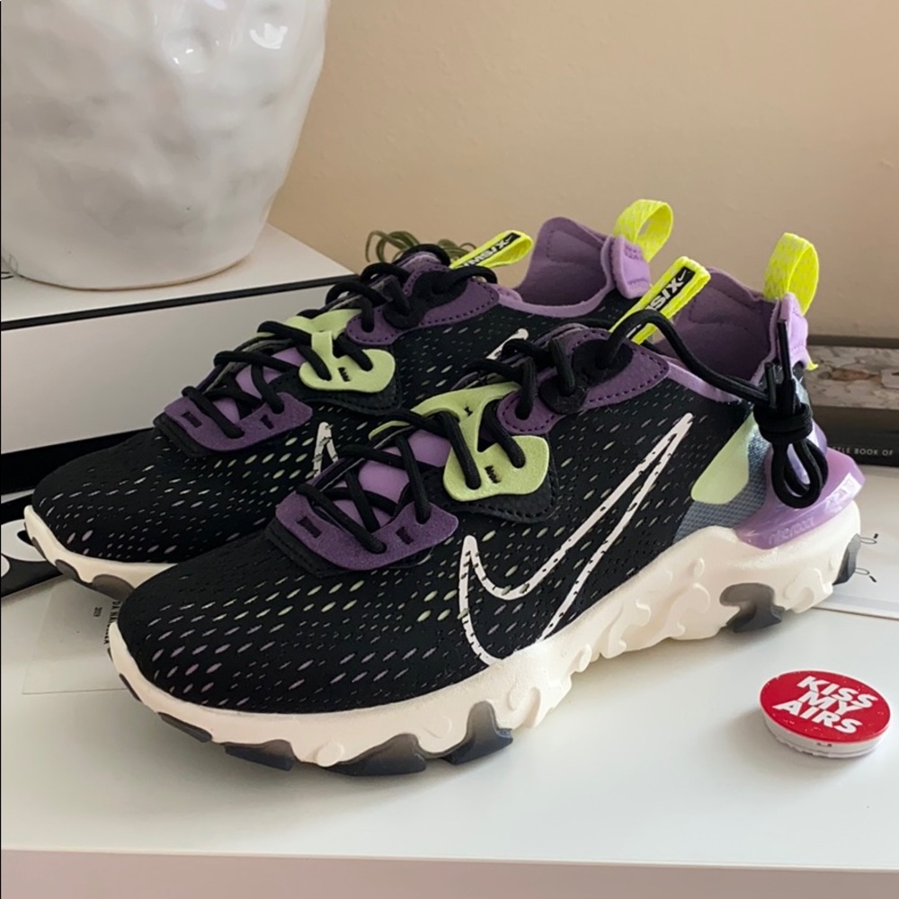 NWT Nike NSW react vision black - Picture 3 of 9